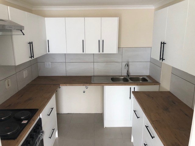 To Let 3 Bedroom Property for Rent in Langebaan North Western Cape